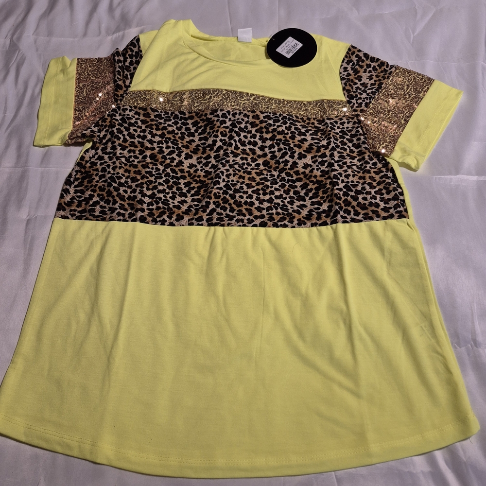 Leopard Print and Yellow Women's Blouse Sz Large NWTs